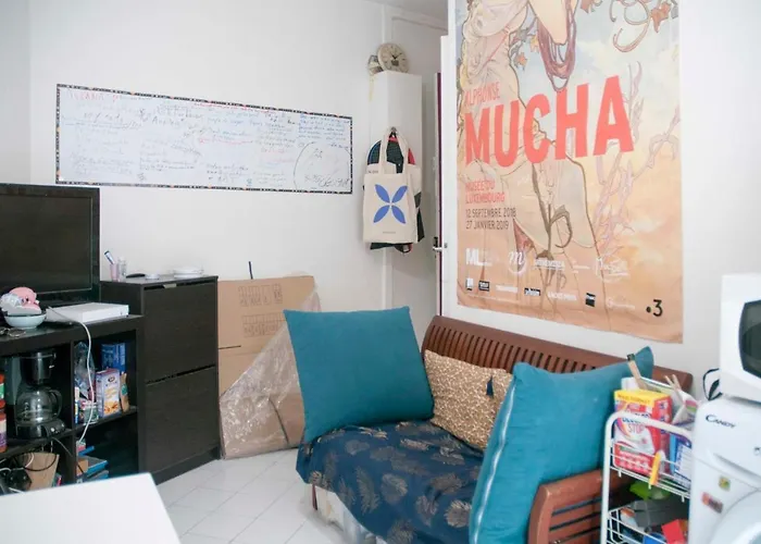31m Comfortable Near Place D'italie Apartmán